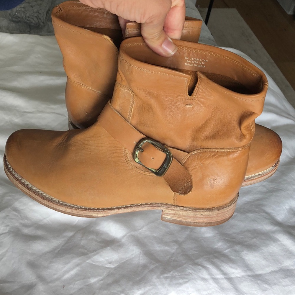 NWOT Frye Veronica Boot